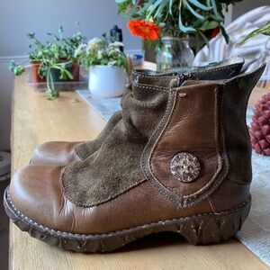 El Naturalista boots